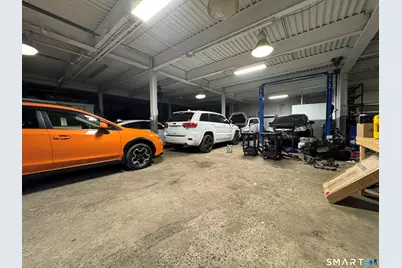 241 Ledyard Street #B8, Hartford, CT 06114 - Photo 5