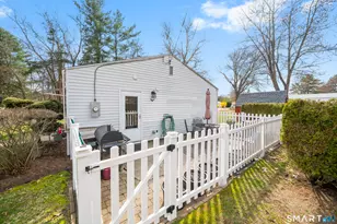 2 Lee Ln, Windsor Locks, CT 06096 - Photo 15