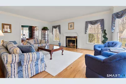 8 Maplewood Lane, Wilton, CT 06897 - Photo 13