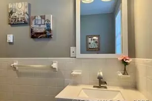 38 Timber Ln, Waterbury, CT 06705 - Photo 7
