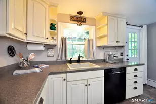 44 Climax Rd, Simsbury, CT 06070 - Photo 11