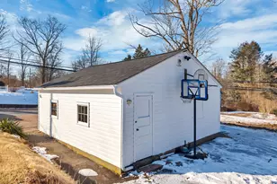 620 Town St, East Haddam, CT 06469 - Photo 33