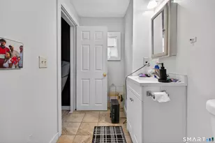 67 Peck St, Norwich, CT 06360 - Photo 11