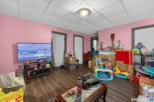 67 Peck St, Norwich, CT 06360 - Photo 17