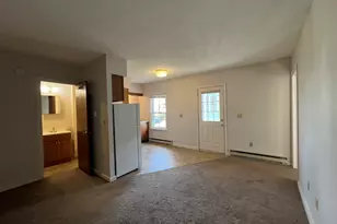 261 Broad St, Meriden, CT 06450 - Photo 3