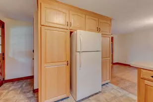 141 Parker Rd, Somers, CT 06071 - Photo 15