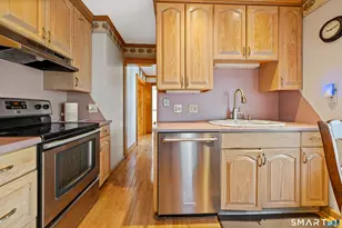 88 Cynthia St, Waterbury, CT 06708 - Photo 3