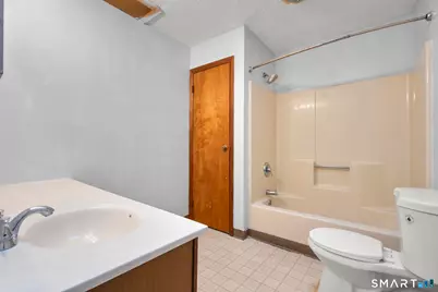 805 Woodin Street, Hamden, CT 06514 - Photo 19