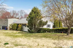 12 Hawthorne Dr, Norwalk, CT 06851 - Photo 23