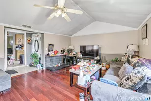 12 Hawthorne Dr, Norwalk, CT 06851 - Photo 19