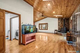 26 Field St, Stonington, CT 06379 - Photo 3