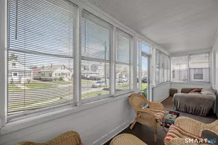 17 Layton St, West Hartford, CT 06110 - Photo 7