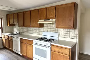 1310 Stanley St, New Britain, CT 06052 - Photo 3