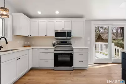 8 Spruce Street, Old Lyme, CT 06371 - Photo 5