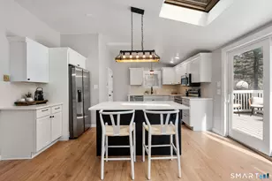 8 Spruce St, Old Lyme, CT 06371 - Photo 3