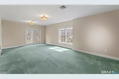 18 Spring Ridge Court #18, Danbury, CT 06811 - Photo 37