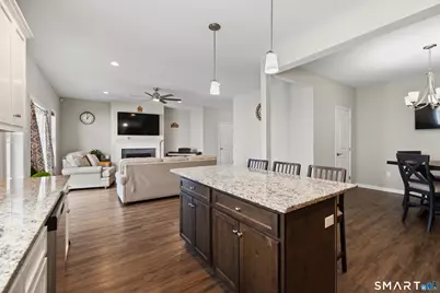 1 Newbury Court #1, North Haven, CT 06473 - Photo 13