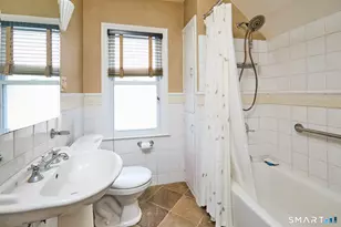 184 Pauline St, Stratford, CT 06615 - Photo 19