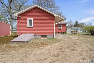 12 Booth Rd, Enfield, CT 06082 - Photo 5