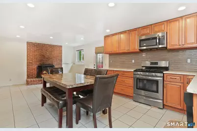 421 Strong Street, East Haven, CT 06512 - Photo 19