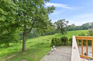 421 Strong St, East Haven, CT 06512 - Photo 27