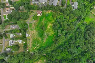 421 Strong St, East Haven, CT 06512 - Photo 3