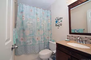 1 Mansfield Grove Rd, East Haven, CT 06512 - Photo 23