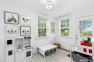 281 West Ave, Darien, CT 06820 - Photo 15