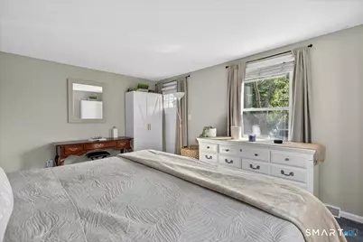 407 Short Beach Road, East Haven, CT 06512 - Photo 23