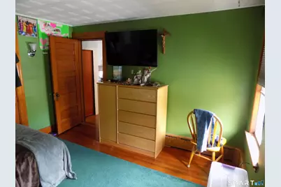 84 Putnam Street, Bristol, CT 06010 - Photo 11