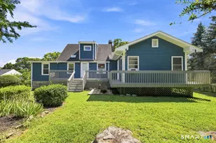 176 Stonehouse Rd, Trumbull, CT 06611 - Photo 1