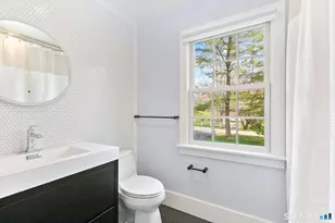 47 Will Merry Ln, Greenwich, CT 06831 - Photo 25