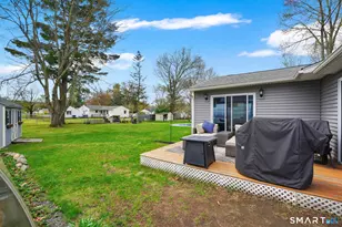 51 Roosevelt Blvd, Enfield, CT 06082 - Photo 29