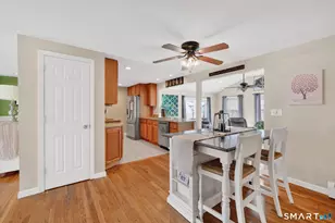 51 Roosevelt Blvd, Enfield, CT 06082 - Photo 15