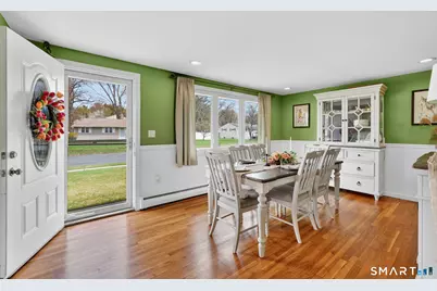 51 Roosevelt Boulevard, Enfield, CT 06082 - Photo 17