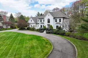 48 N Meadows Ln, Stamford, CT 06903 - Photo 35