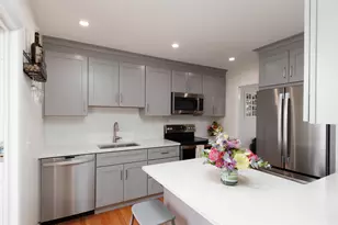 111 Hope Hill Rd, Wallingford, CT 06492 - Photo 9