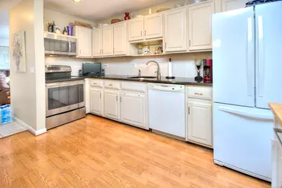 100 Wolfpit Avenue #17, Norwalk, CT 06851 - Photo 5