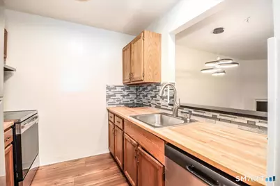 8 Rose Lane #10-1, Danbury, CT 06811 - Photo 5