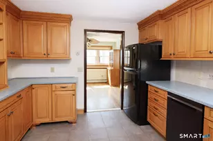 52 Great Ring Rd, Newtown, CT 06482 - Photo 13