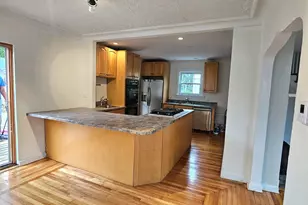 5 Graham Ave, West Haven, CT 06516 - Photo 9