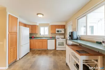 67 Barbara Drive, East Hartford, CT 06118 - Photo 9