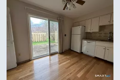 92 Founders Village #92, Clinton, CT 06413 - Photo 15