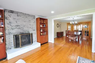 21 Proctor Dr, West Hartford, CT 06117 - Photo 9