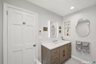 67 Wesgate Dr, Stamford, CT 06902 - Photo 21