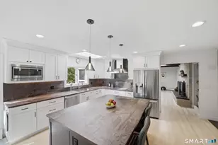 67 Wesgate Dr, Stamford, CT 06902 - Photo 7