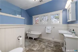 720 Spring St, Manchester, CT 06040 - Photo 23