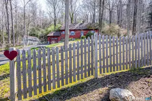 6 Morris Hubbard Rd, Haddam, CT 06441 - Photo 35