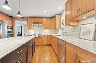 456 Castle Glenn, Cheshire, CT 06410 - Photo 5