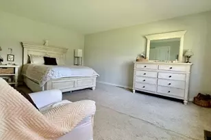 377 Piute Ln, Stratford, CT 06614 - Photo 11
